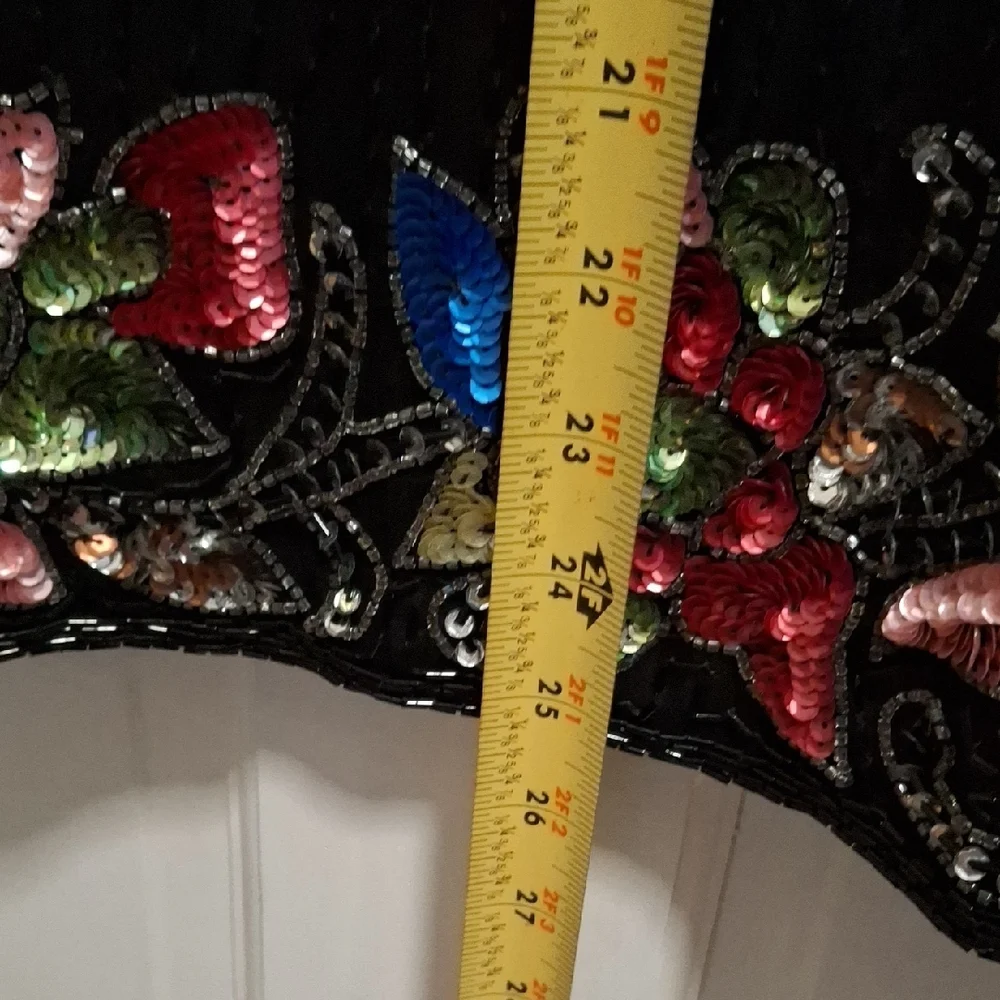 Black Embellished Floral Sequin Cardigan - Picture 14 of 15